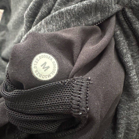 Lululemon Men's Gray Full-Zip Sweater - Picture 5 of 5